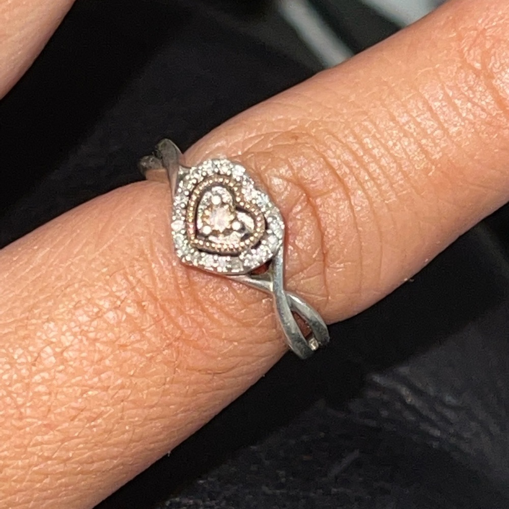 Heart ring - Picture 3 of 3